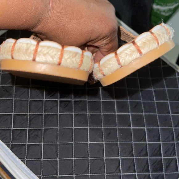 NWOT BRAIDED WOMENS (40) (US 9) SANDAL NUDE - Picture 6 of 9